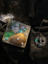 Load image into Gallery viewer, Trinket Box &amp; Fire Opal Necklace
